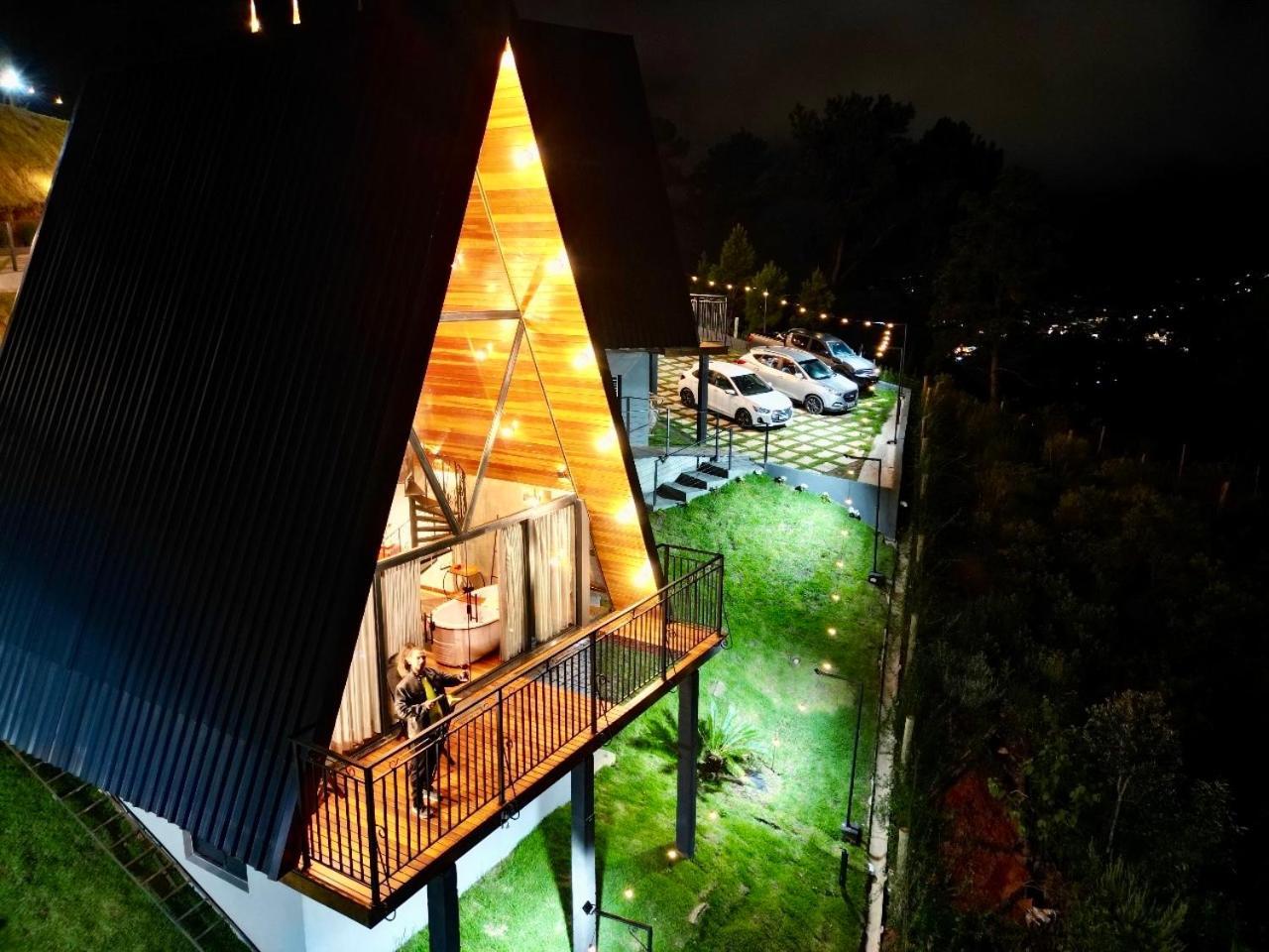 De Luxo Monte Lorobell A-frame Campos do Jordao